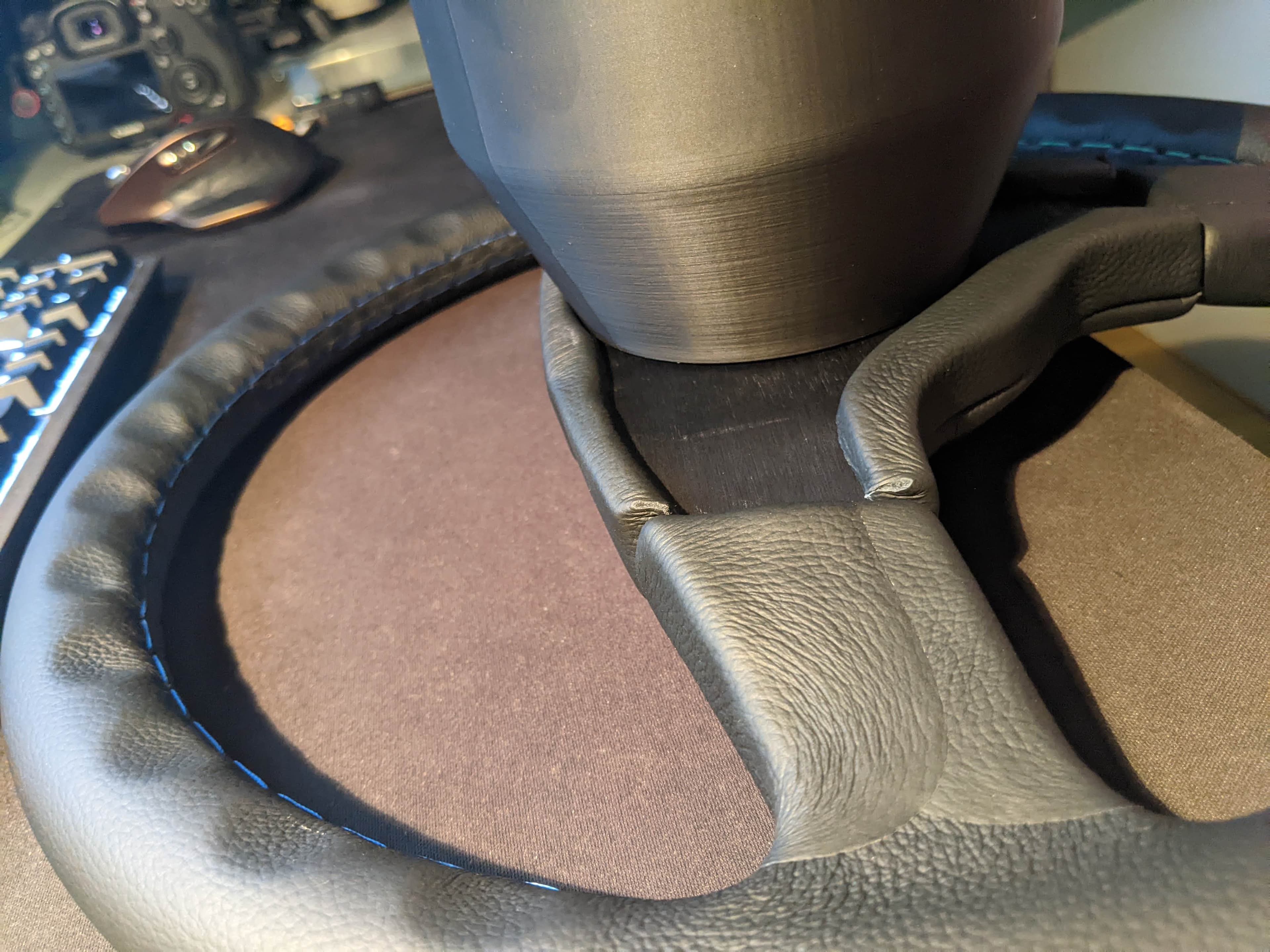 MOMO K2006 and Alpina Steering-Hub Covers — image 1 of 4