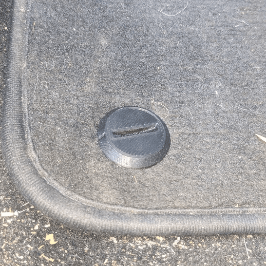 Floor Mat Retention Clip — image 1 of 3