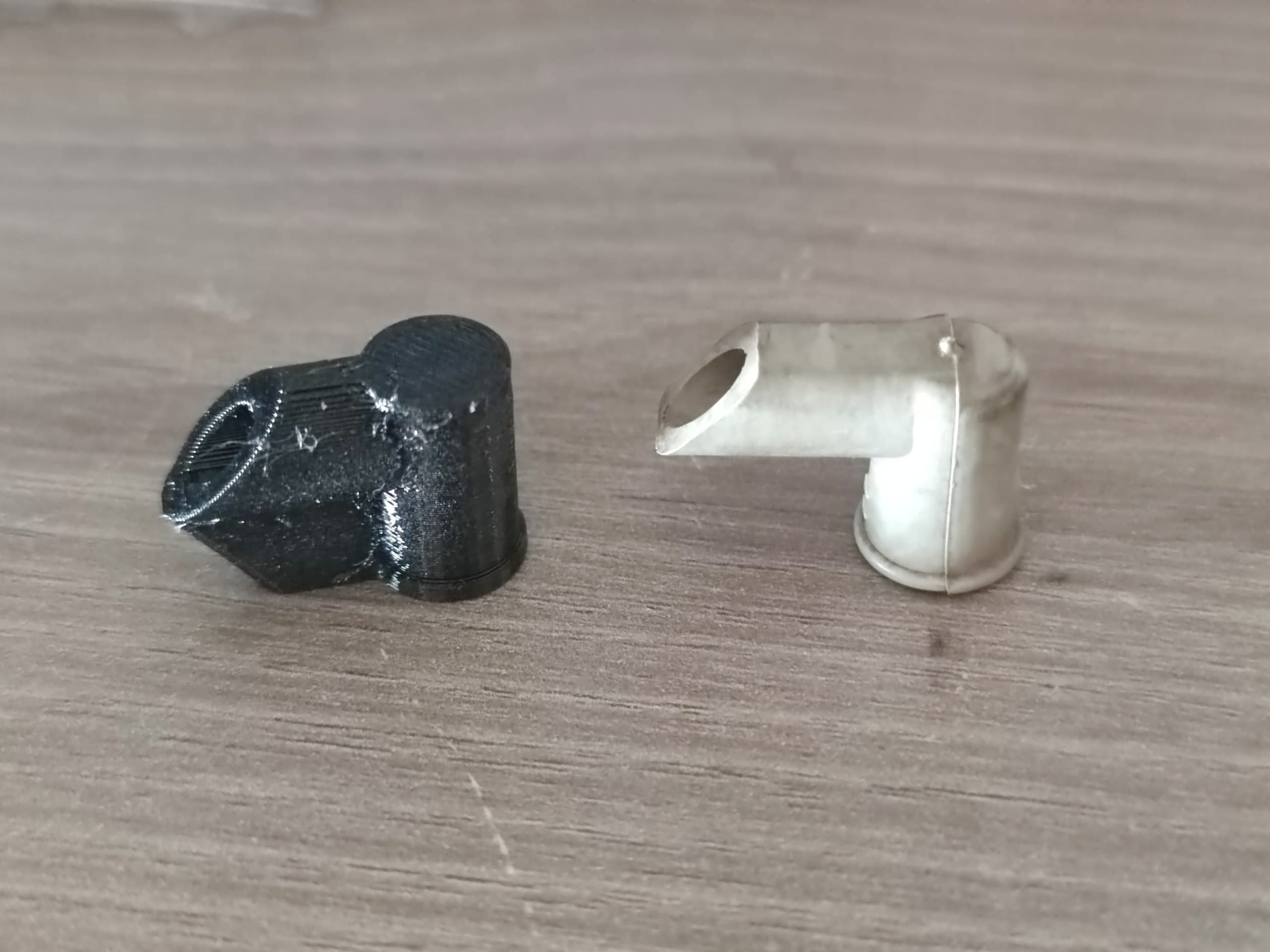Light Drain Plug — image 1 of 4
