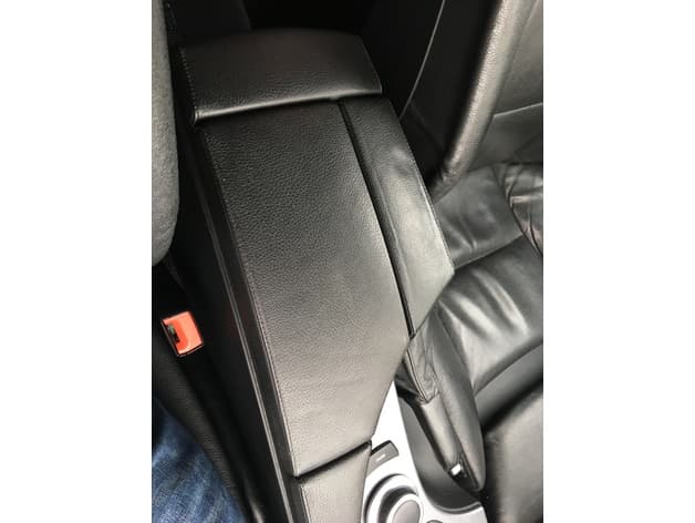 Center-Console Latch Repair