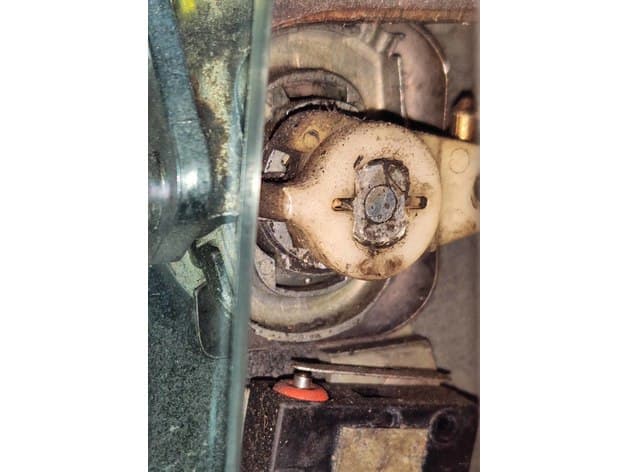 Passenger Door-Lock Cam / Linkage