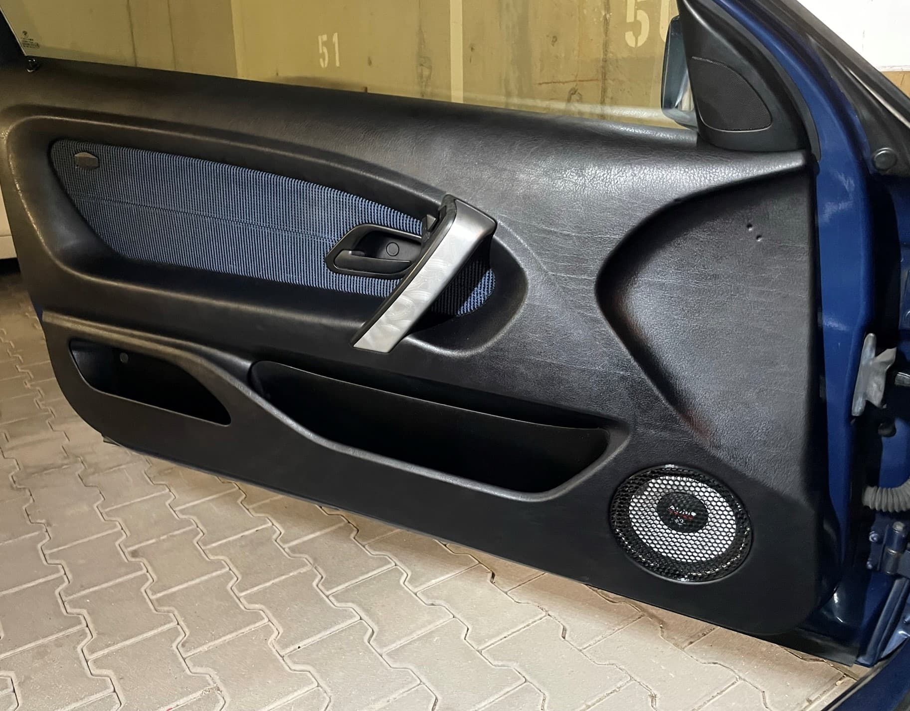Compact Front 165 mm Speaker Adapter