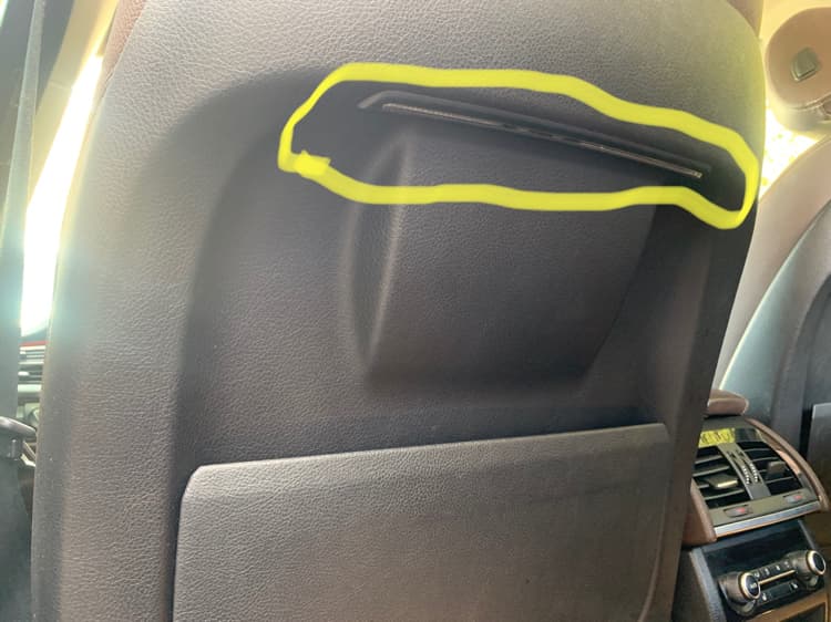 Rear-Seat Legroom LED Frame and Diffuser