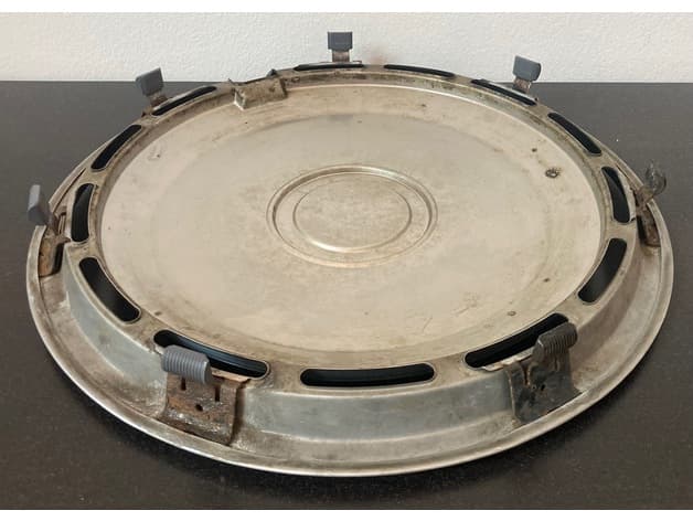 Early Steel Wheel-Cover Retaining Clip