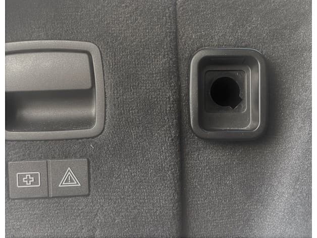 E91 Boot 12-Volt Socket Blank