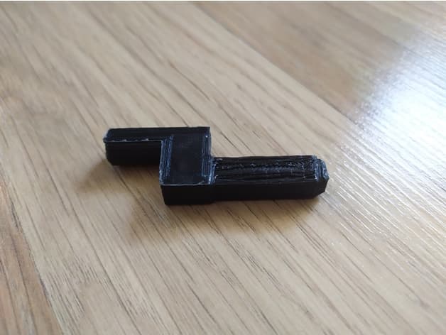 Compact Rear-Shelf Retaining Clip