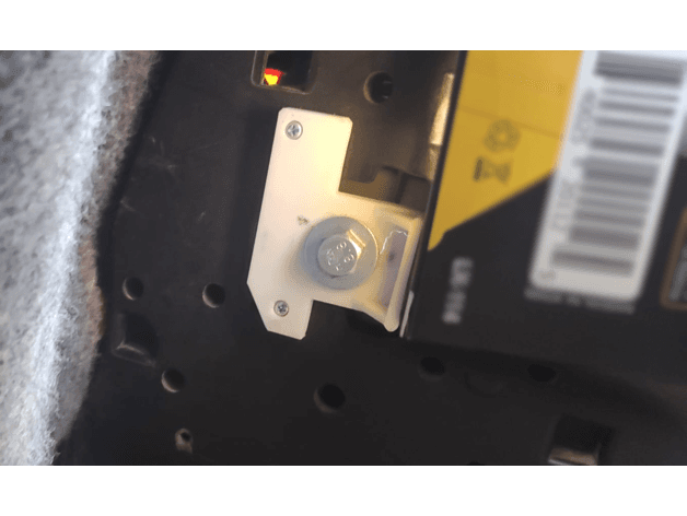 Pre-Facelift Tail-Light Bulb-Holder Tab Repair