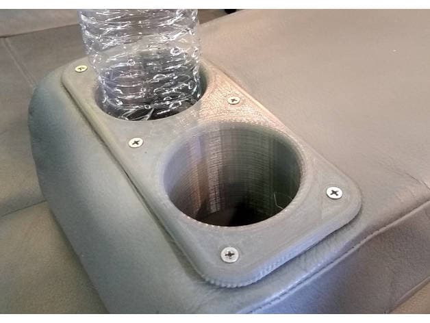 Rear Armrest Cupholder