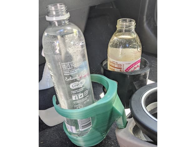 Snap-Together Auxiliary Cup Holder
