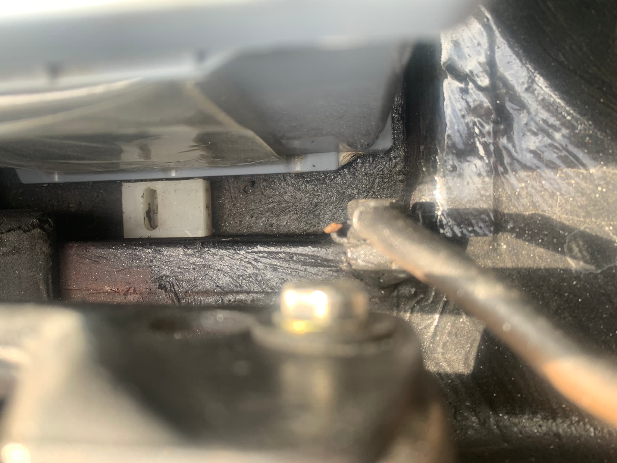 Battery Retaining Spacer
