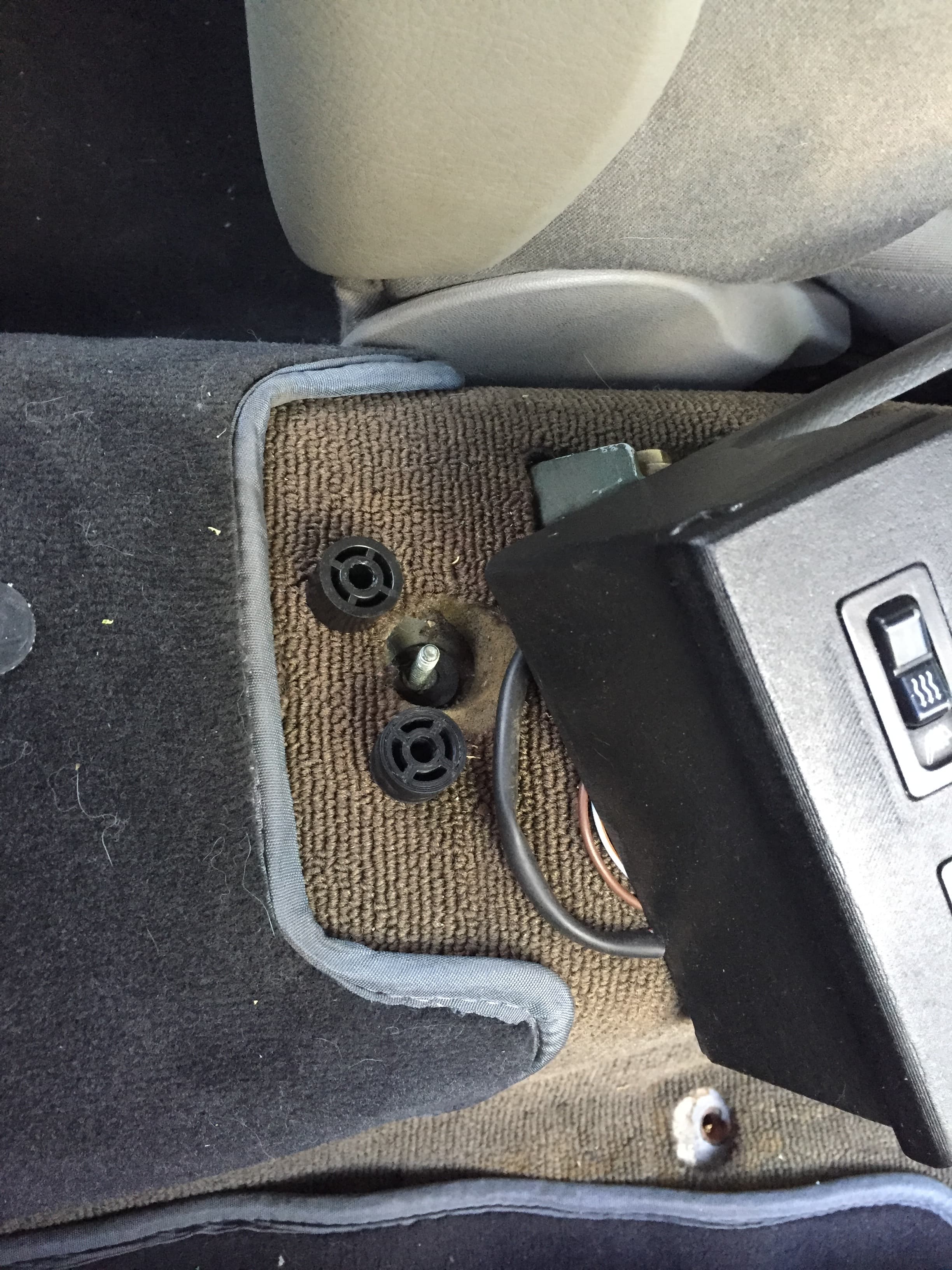 Centre-Console Trim Spacer