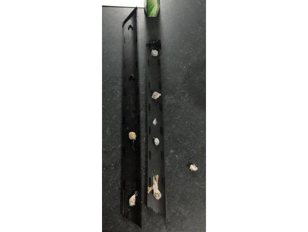 Door Trim Clip — image 1 of 5