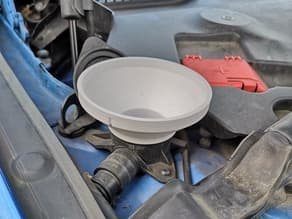 Washer-Fluid Filler Funnel — image 1 of 2